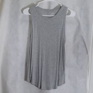 Gap sleeveless top NWOT